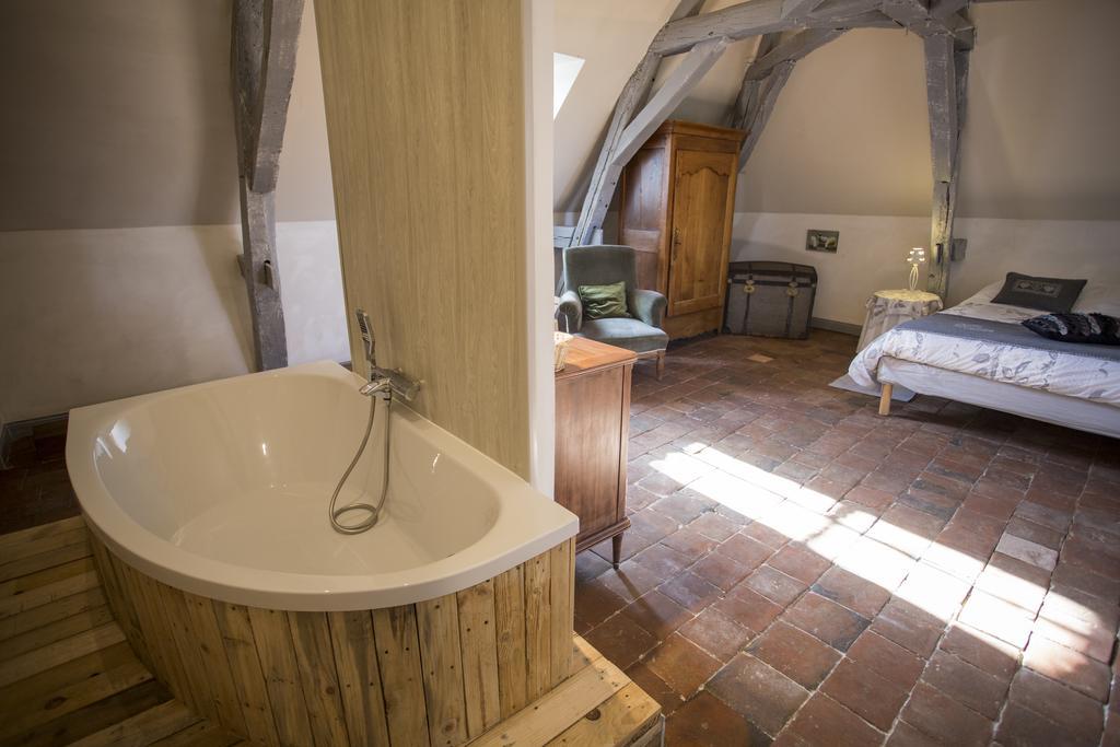 Manoir De La Blonnerie Bed & Breakfast Velleches ภายนอก รูปภาพ